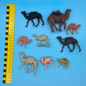 Vintage Camel Figure Lot