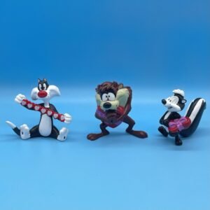 Looney Tunes Valentine-Themed 2” PVC Figure Lot from 2000-2001