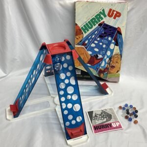 Hurry Up Game by Parker 1971 Canadian Edition