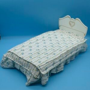 Sindy Doll Bed and Linens from 1980s