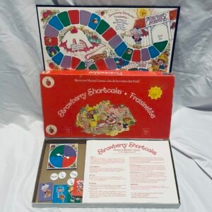 Strawberry Shortcake Berries to Market Board Game by Parker 1979 Canadian Edition